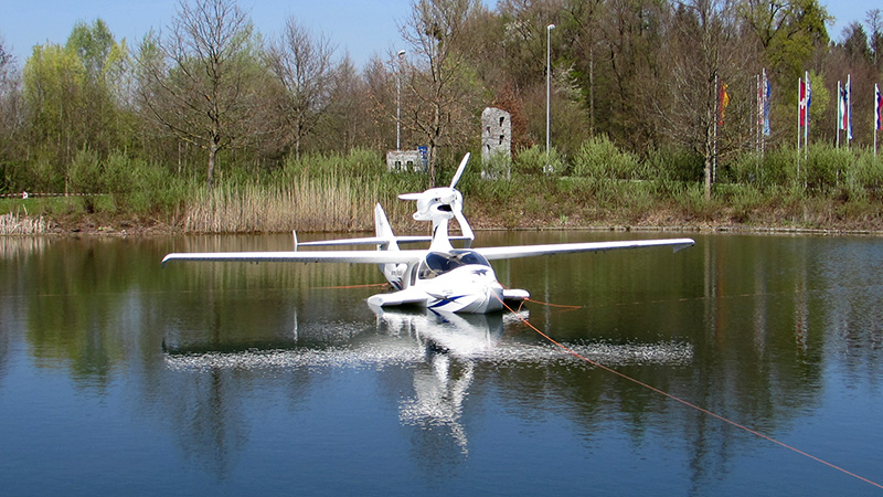 Flywhale seaplane at Aero Friedrichshafen 2017 – our first video this new year